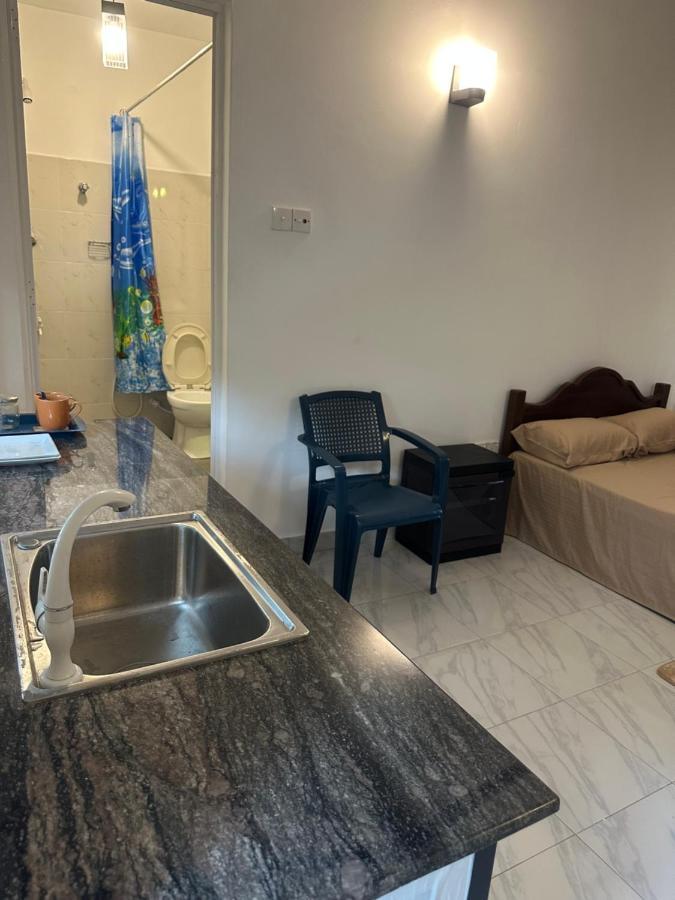 Mango Tree Budget Home Stay Homagama ภายนอก รูปภาพ
